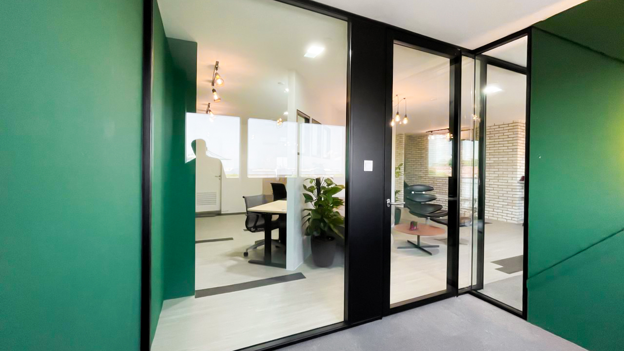 a.depeche/アデペシュ ESDER glass partition Office Interior Design Services – hanabellinidesign